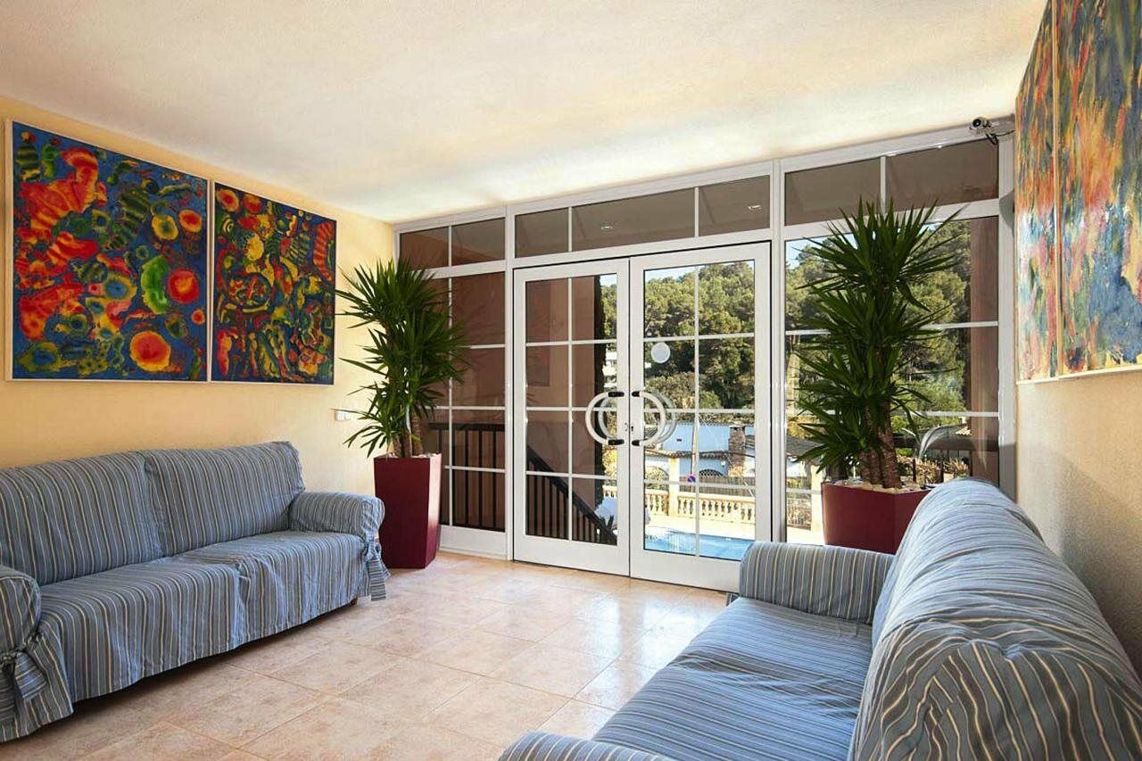 Pinos Altos Apartments Cala de Sant Vicenc エクステリア 写真